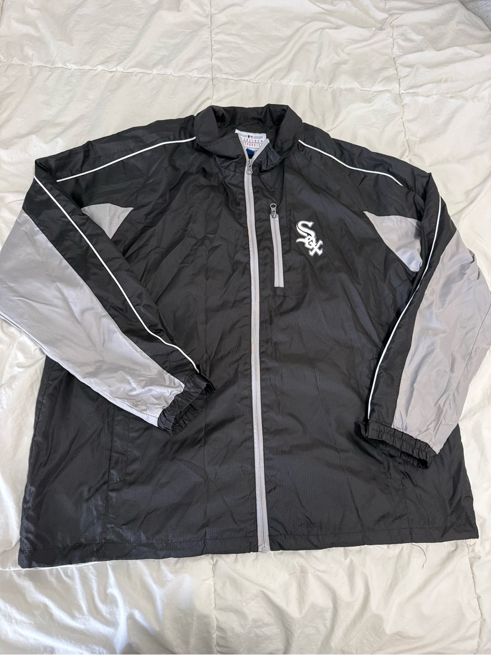 Men's Black & Gray Windbreaker Jacket